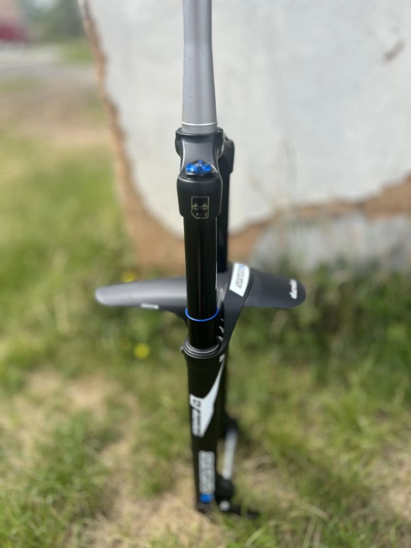 SR Suntour Durolux 27,5" RC 170mm