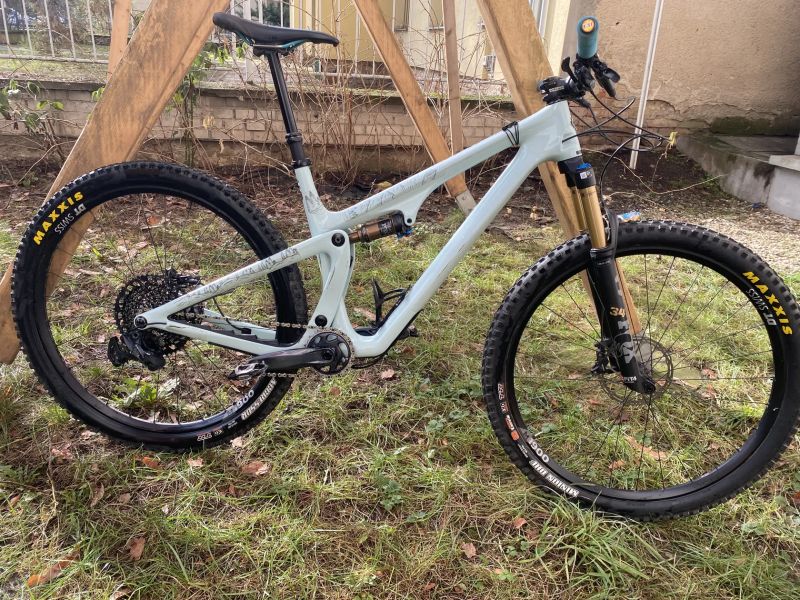 Yeti SB115