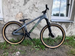 Polygon Trid - pumptrack, dirt kolo - 17.000 Kč (MOC 25.000 Kč)