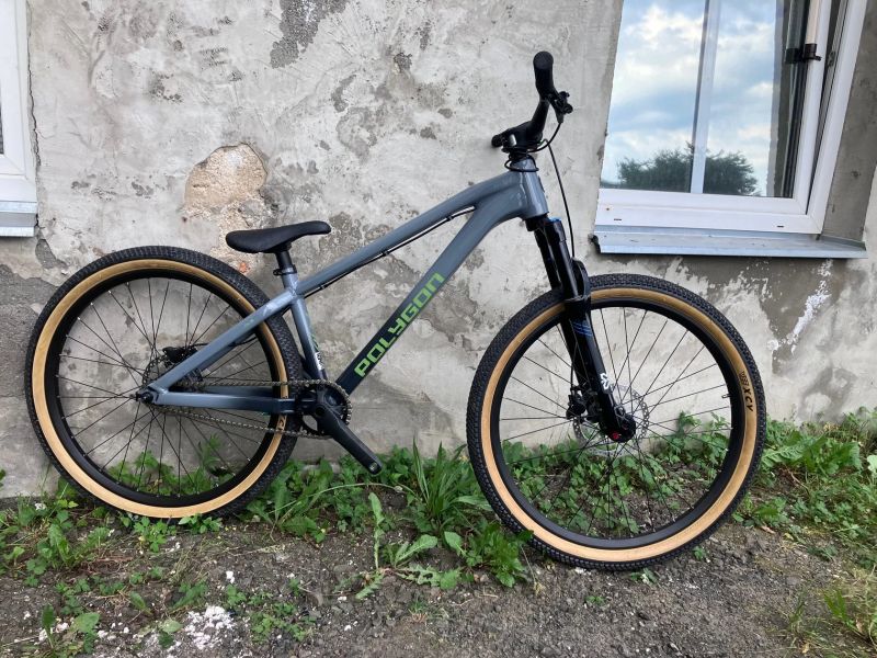 Polygon Trid - pumptrack, dirt kolo - 17.000 Kč (MOC 25.000 Kč)