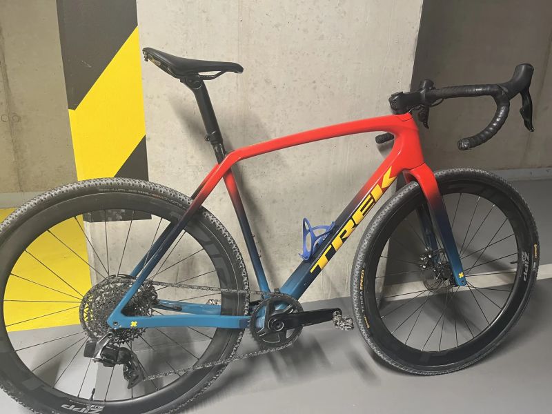 Prodám Trek Boone 2023 | SRAM Rival eTap AXS | Zipp 303 S | Vel. M