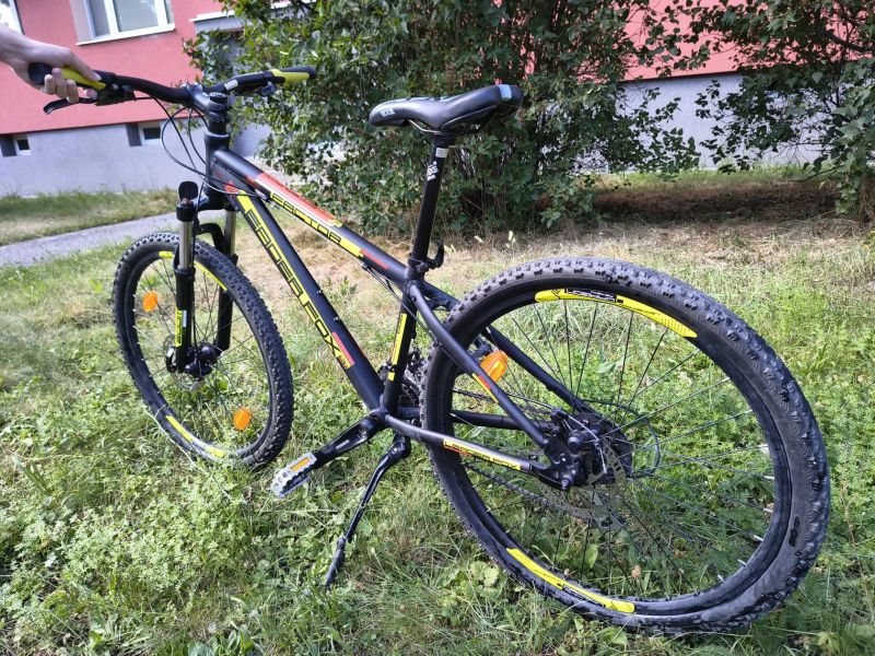 Juniorské horské kolo Leader Fox Factor 26"
