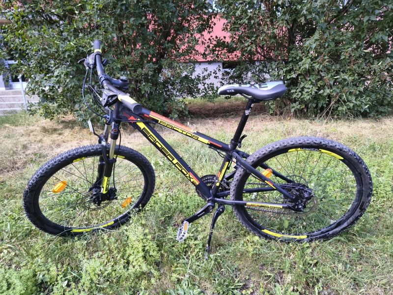Juniorské horské kolo Leader Fox Factor 26"