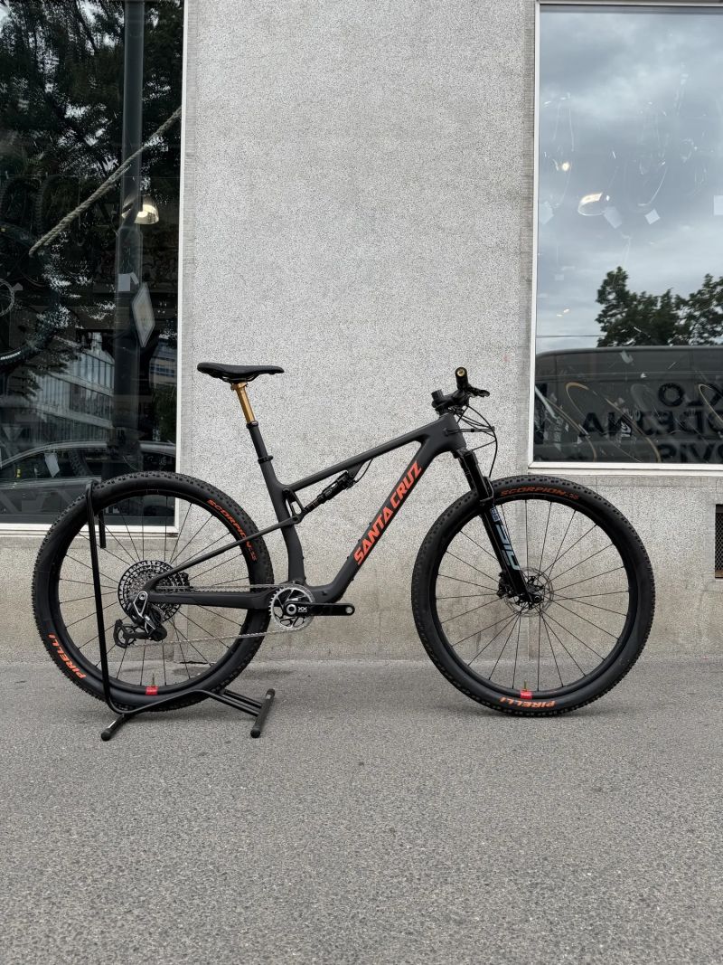 Santa Cruz Blur 4 CC XX SL AXS XC (L)