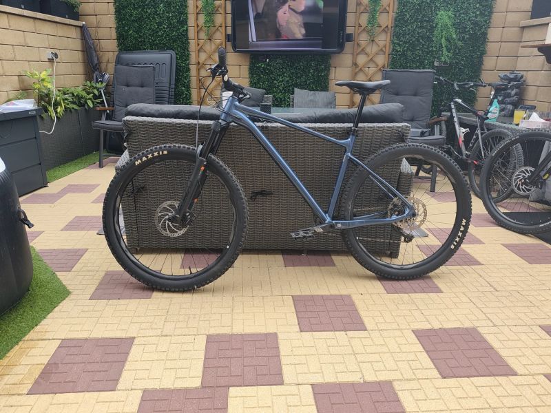 Giant Fathom 29 2