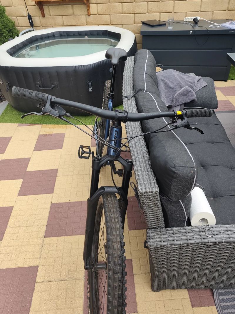 Giant Fathom 29 2