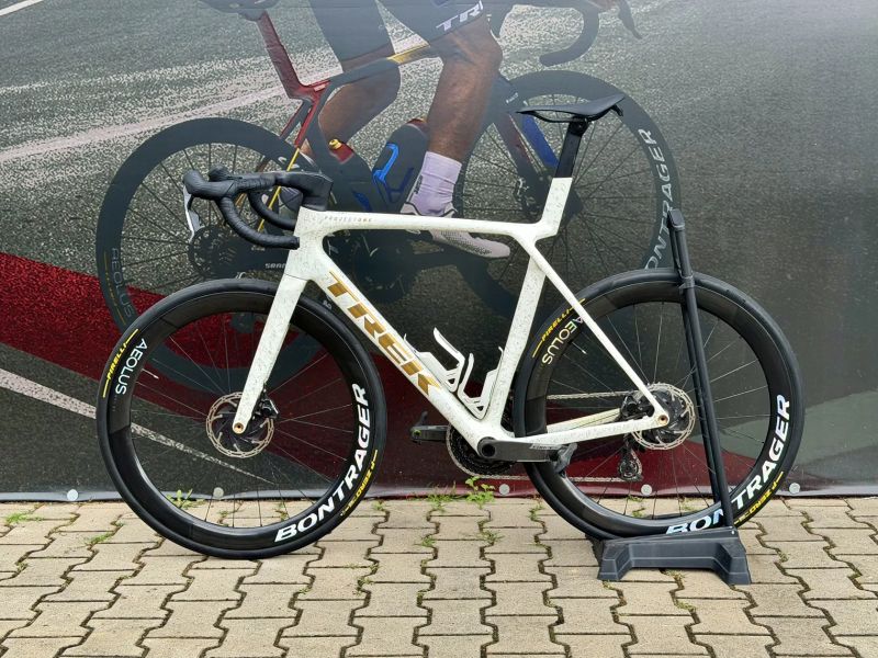 Trek Madone SLR 7 AXS Project One