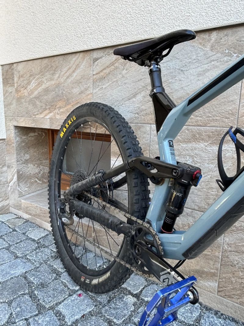 Radon Skeen Trail 10.0
