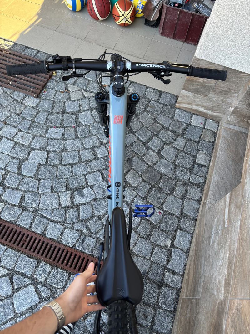 Radon Skeen Trail 10.0