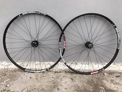 Zapletená kola ZTR Crest 29er - nová
