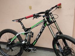 GHOST DH 2011
