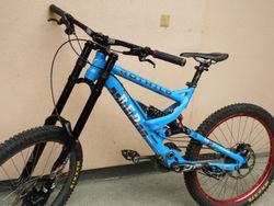 ROTWILD R.E.D. DH - SHIMANO ZEE, SAINT..