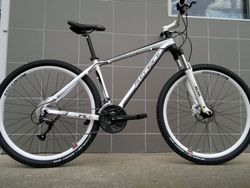 kolo 29" force stavba