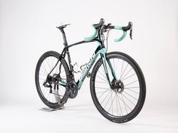 Bianchi Infinito CV Disk Di2 vč Karbonových kol Vision vel 55