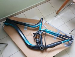 Prodám rám Giant reign 27,5
