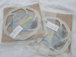 NOVÉ KOTOUČE AVID HSX HEAT STEDDING BLUE 160MM