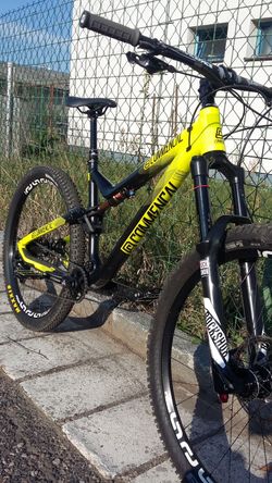 Commencal Meta