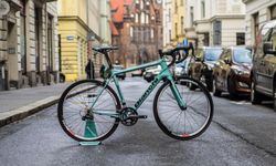 Bianchi Intrepida Campagnolo Centaur 11sp karbonové ráfky Pells RC 38