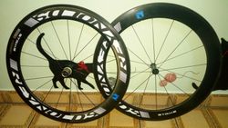 Karbonová kola REYNOLDS STRIKE 66mm,ořech Shimano 9-10-11 SPEED