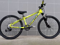 kolo 24" force rám ALU 1x9 NOVÉ, kliky 32zubů odpružená vidlice