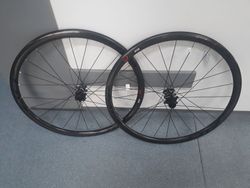 Zipp 202 disc brake
