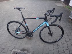 Cyklokrosové kolo FELT F3X Disc