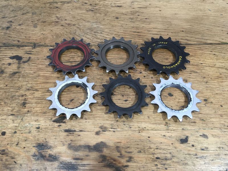 Kolečka na dráhovku Campagnolo