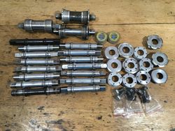 Středové osy Campagnolo a Gipiemme