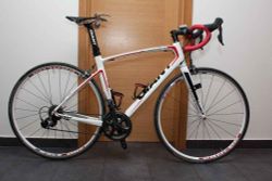 GIANT Defy Composite 1 Compact