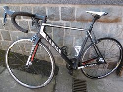 Prodám silniční kolo Canyon Ultimate CF SLX 8 carbon