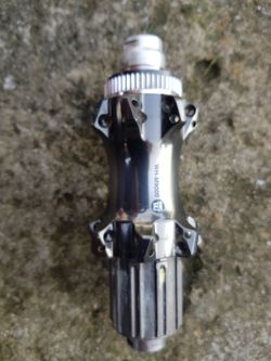 Prodam nabu Shimano XTR M9000