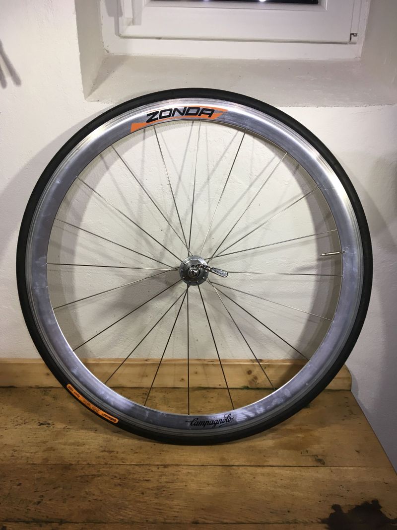 Campagnolo Zonda (pouze zadní kolo)