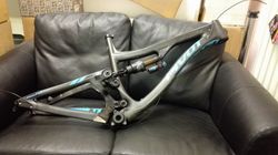 rám Pivot Firebird ve velikosti L