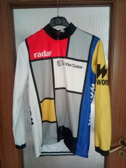 Cyklistická bunda