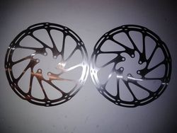 Pár nových kotoučů Sram Centerline 180