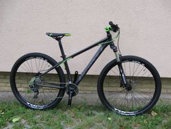 nové nejeté 27,5" kolo na rámu Force Tron 15", vzduchová vidlice Suntour Raidon, Deore 2x10
