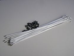 dráty DT SWISS AEROLITE 293mm bílé + zamykací alu niple Alpina