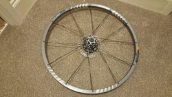 Přední kolo Shimano XTR WH-M 965