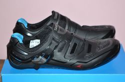Silniční tretry Shimano