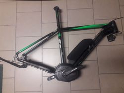 Rámová sada Cube 29" se středovým motorem BOSCH Performance Line a rámovou baterií Bosch 400Wh