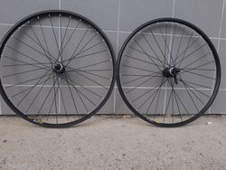 zapletená kola 26" mavic X117 náboje shimano FH HB TX505