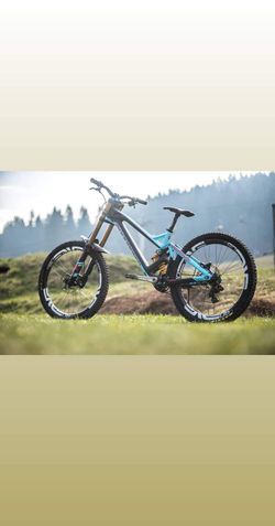 MONDRAKER SUMMUM PRO