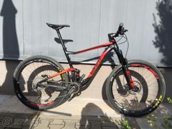 Giant anthem 2018 L