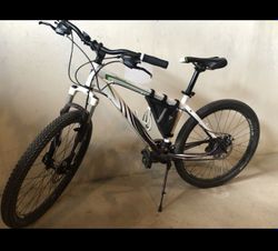Dámské kolo Specialized