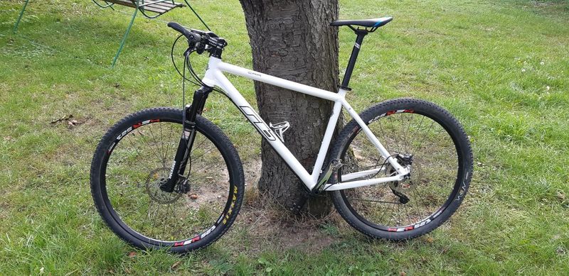 RB CRR 290, bílá, velikost XL
