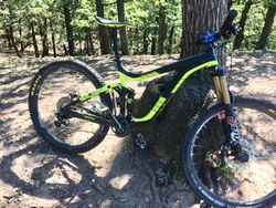 Giant REIGN 2 LTD 2017