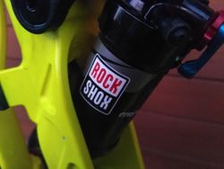 Prodám Kellys swag 50 2016 ve výborném stavu