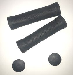 Nové gripy ORBEA - nebyly vůbec na kole, 125mm