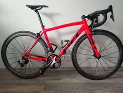 BH ultralight sram red etap