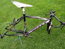 Prodám cyklokrosový karbonový rám RIEDLEY vel. 48 cm
